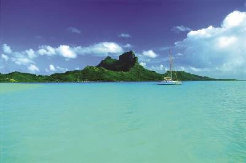 Mitsegeln im Paradies