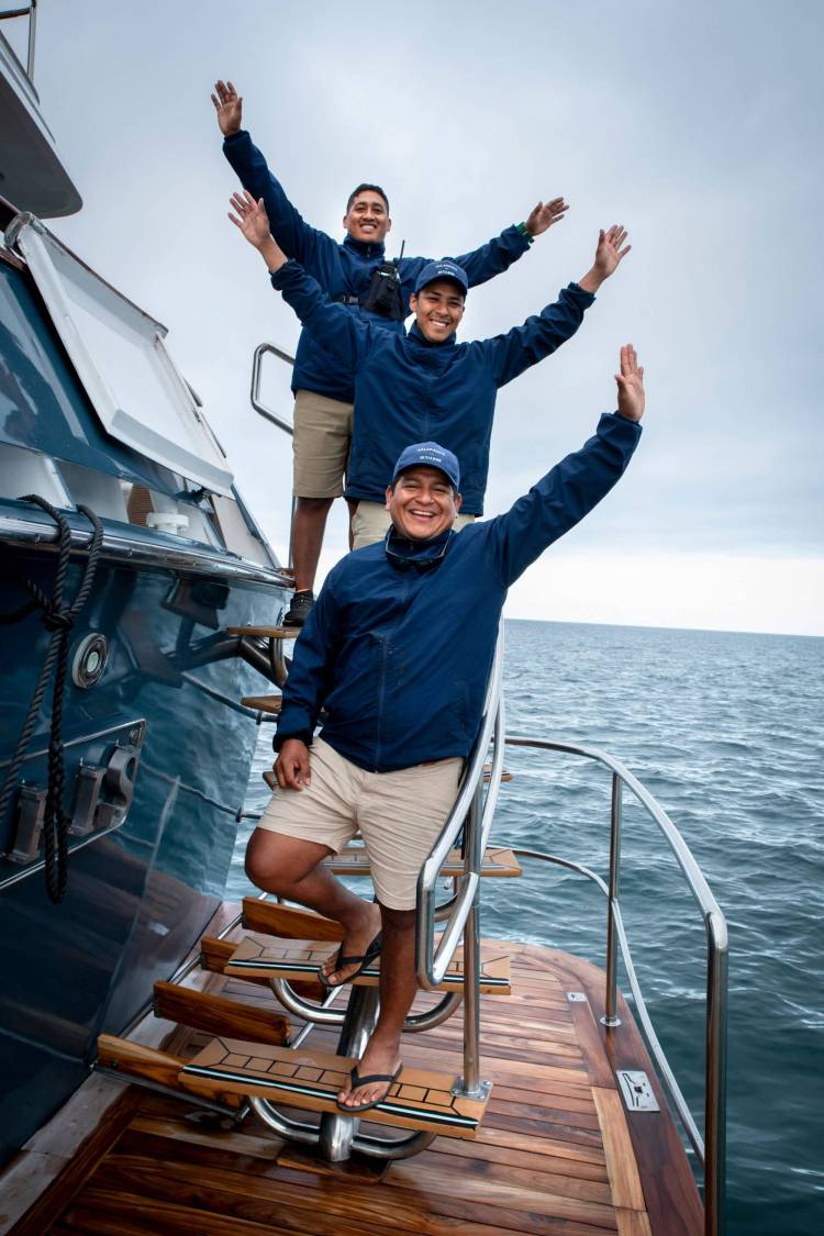 luxus-yacht-reise-galapagos_charterwelt-10A.jpg