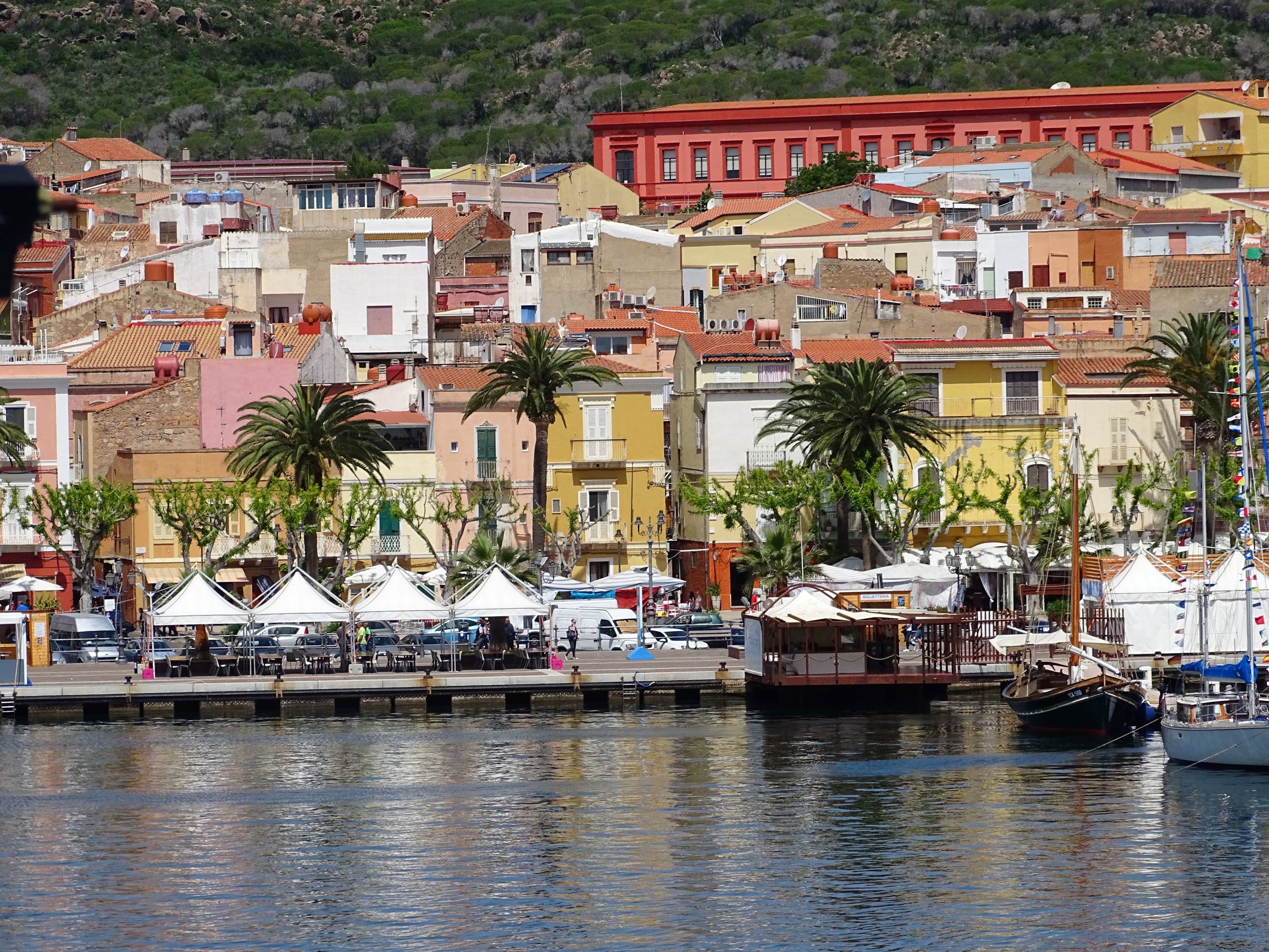 Segelurlaub Südsardinien Carloforte Yachtcharter