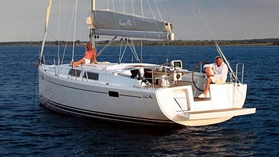 Hanse 385